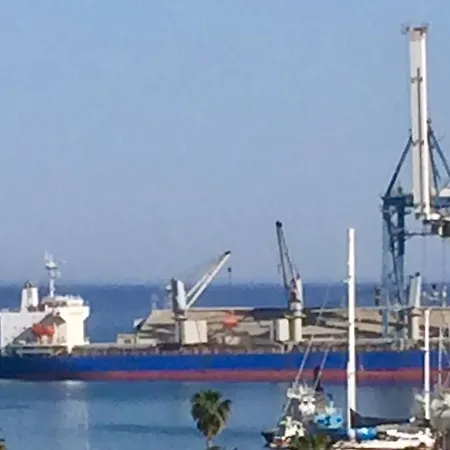 Seafront Apart. Larnaca